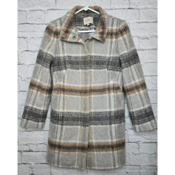 Ann Taylor Loft wool blend gray plaid funnel neck coat size XSP. - Picture 2 of 10